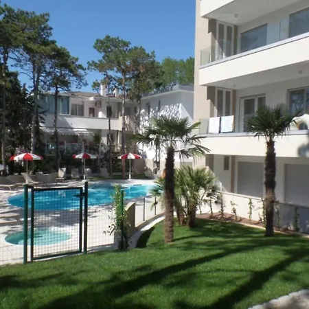 Apartment Two-room Flat With Balcony In A Residence-bibione *