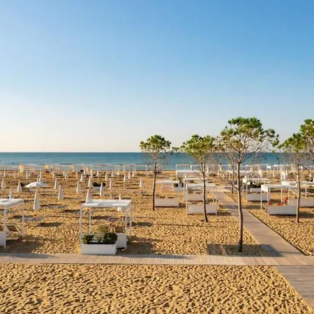 Two-room Flat With Balcony In A Residence-bibione Bibione